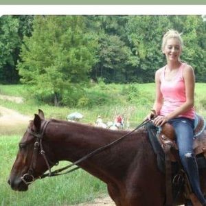 Meet your Posher, Amber